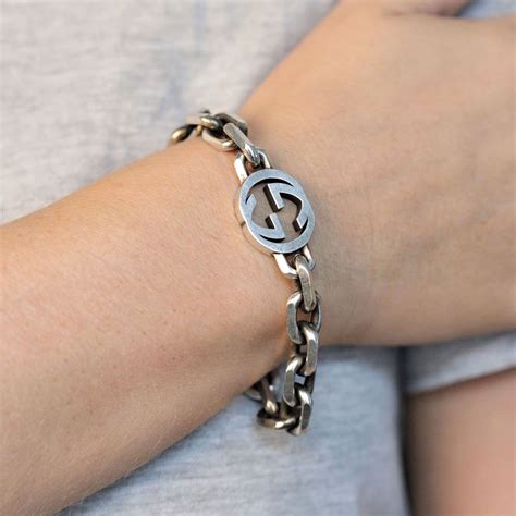 gucci interlocking silver bracelet